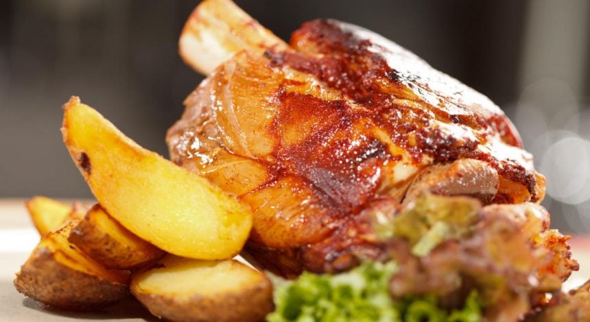 Сочная свиная рулька: как приготовить аппетитное блюдо