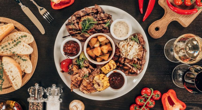 Горячие блюда на Новый Год 2021: самые вкусные праздничные рецепты