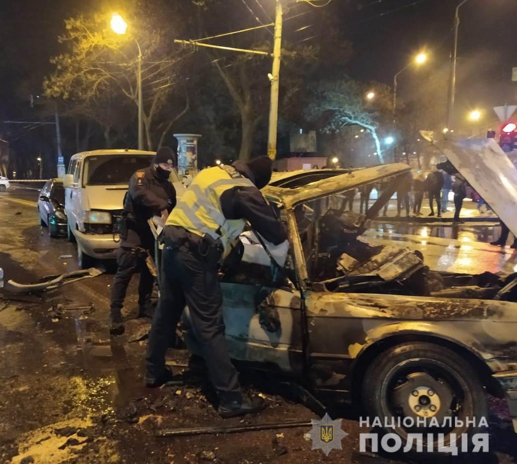 В Одесі сталася смертельна ДТП фото od.npu.gov.ua В Одесі сталася смертельна ДТП фото od.npu.gov.ua