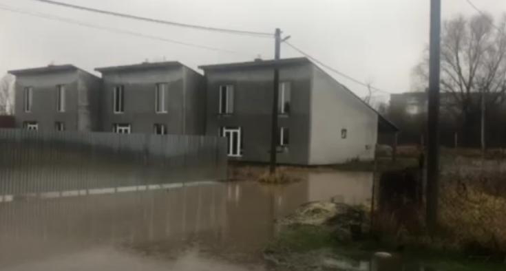 На Закарпатті затопило територіальну громаду / Скріншот На Закарпатті затопило територіальну громаду / Скріншот