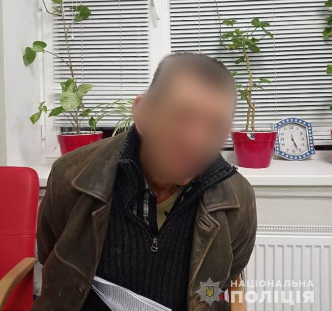 Чоловік вбив каструлею товариша / фото od.npu.gov.ua Чоловік вбив каструлею товариша / фото od.npu.gov.ua