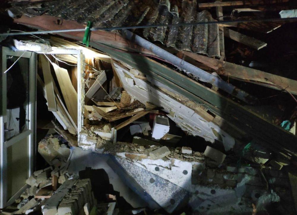 Під час вибуху постраждали дві людини / фото ДСНС Під час вибуху постраждали дві людини / фото ДСНС