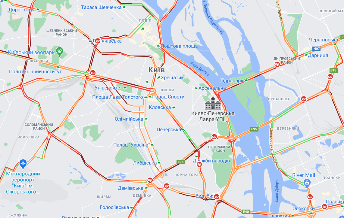 Ситуация на мостах Киева / Google Maps Ситуация на мостах Киева / Google Maps