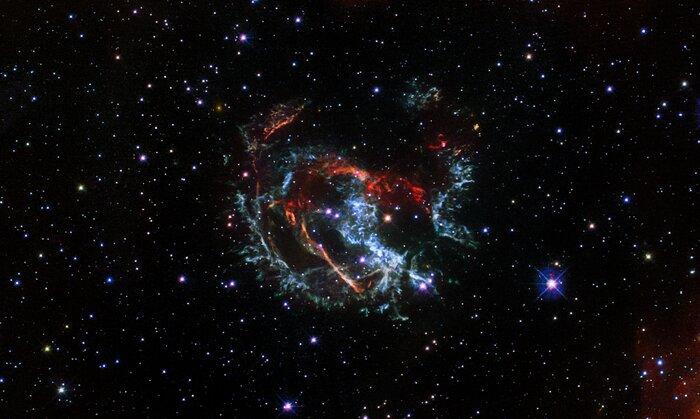 Los científicos descubrieron que este remanente detonó una supernova / foto de la NASA, la ESA y J. Banovetz y D. Milisavljevic