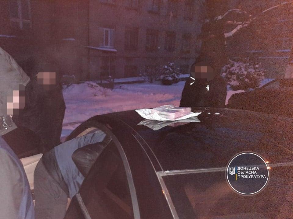 На Донеччині затримано слідчого та колишнього поліцейського / фото facebook.com/don.gp.gov.ua На Донеччині затримано слідчого та колишнього поліцейського / фото facebook.com/don.gp.gov.ua