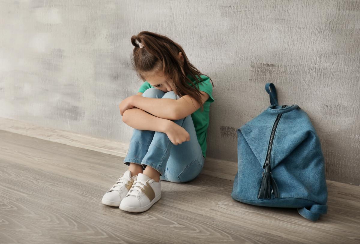 Девочка пережила унижения и обиды / фото ua.depositphotos.com