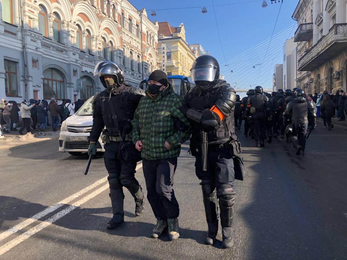 В России начались протесты и первые задержания / фото Валерия Федоренко / «Новая газета»