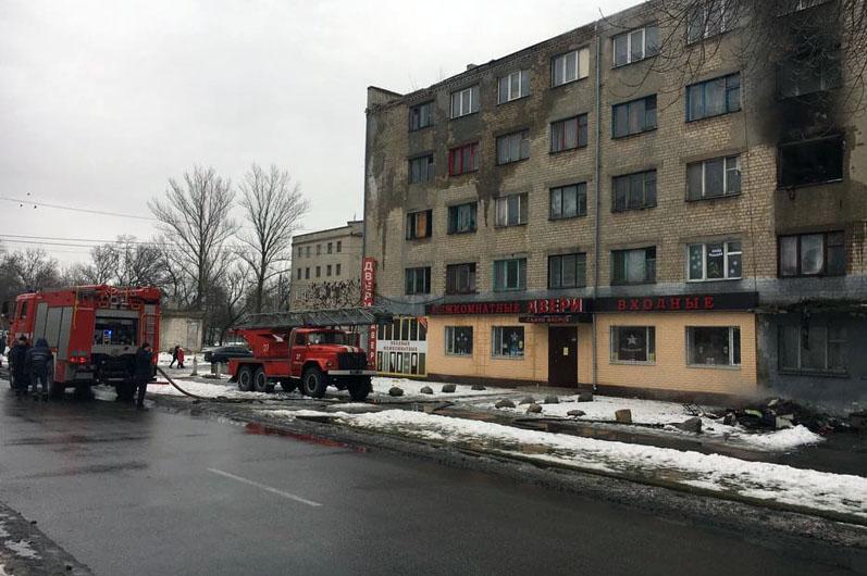 Внаслідок пожежі постраждало 3 осіб / фото dp.dsns.gov.ua Внаслідок пожежі постраждало 3 осіб / фото dp.dsns.gov.ua