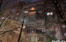 В Николаеве фейерверк залетел на балкон многоэтажки - огонь перекинулся на соседнюю квартиру (фото)