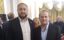 Mykolaiv council member lands on Myrotvorets for New Year greetings with Putin's image