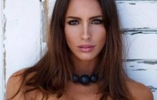 "Вы серьезно?": снимок голой велосипедистки заблокировал Instagram, но она запостила его снова (фото)