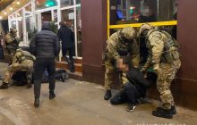 В Одесі та Києві затримали членів транснаціональної банди, які викрадали людей (фото, відео)