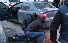 В Киеве полицейский требовал 10 тысяч долларов за закрытие уголовного дела (фото)