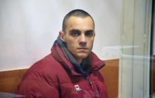 Суд арестовал одессита, который разгуливал с отрезанной головой отца (фото)
