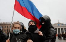 В РФ запрещают митинги из-за роста цен - вредит имиджу "спецоперации"