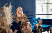 Алла Ландар: Від професійної комунікації на виставці в Парижі – до чудес духовного світу зцілення в Лурді
