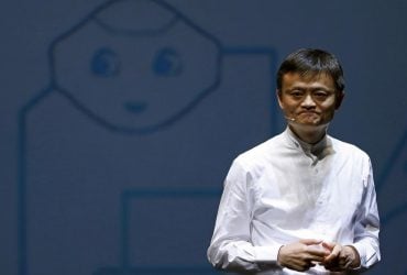 Самый известный предприниматель Китая Джек Ма вернулся домой после года отсутствия - Reuters