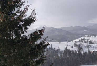 В Україні оголосили штормове попередження: де погіршиться погода (карта)