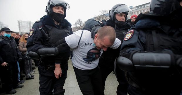 Власти москвы передадут полиции фотографии пользователей с mos ru