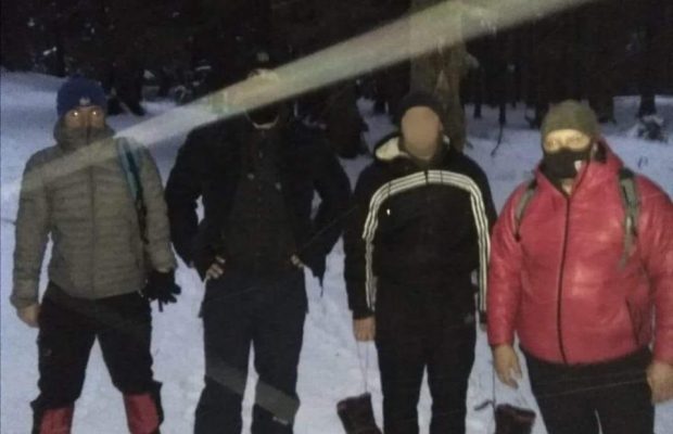 У Карпатах врятували туриста з Херсона, який загубився при спуску з Говерли