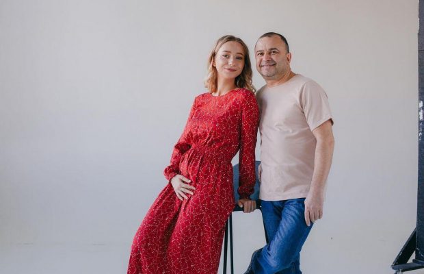 "Була дуже ревнива": Віктор Павлік розповів про молоду дружину