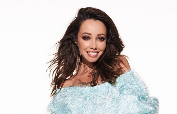 Загоріла Катерина Кухар оприлюднила спокусливе фото в "голому" купальнику