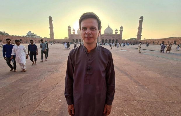 Дмитро Комаров розповів, який український продукт вперше взяв з собою в експедицію до Пакистану