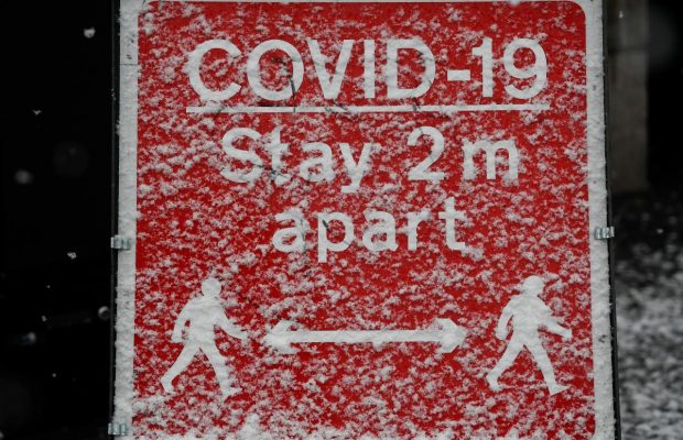 ЄС поновив правила переміщень: з'явилася темно-червона зона COVID-19