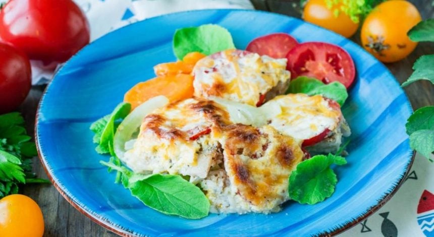 Аппетитный запеченный хек: как приготовить вкусную рыбу в духовке