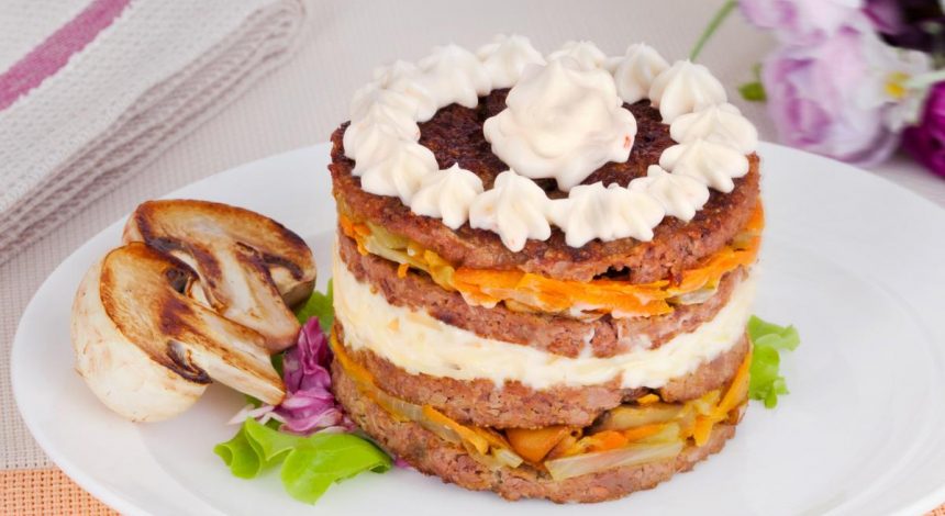 Смачний салат із курячою печінкою: як приготувати оригінальну страву