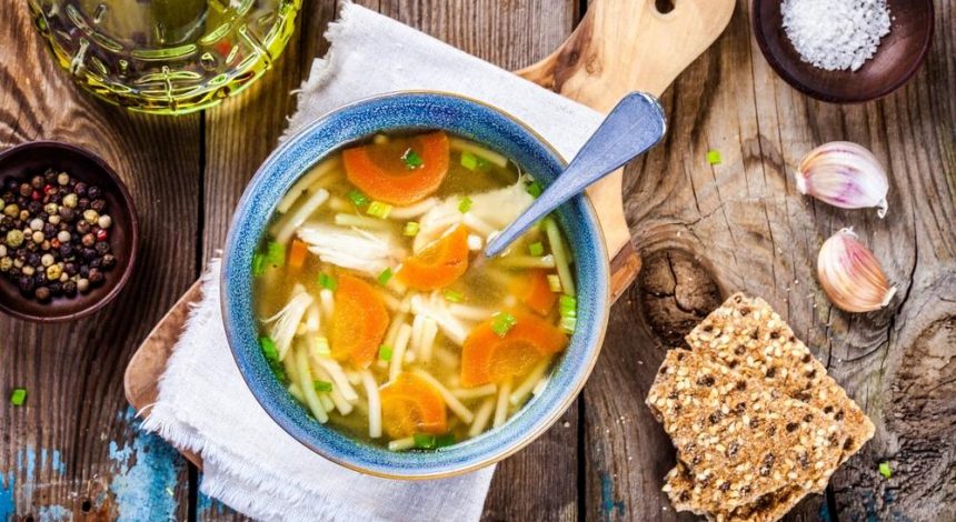Суп з вермішеллю - прості рецепти ситної ароматної страви