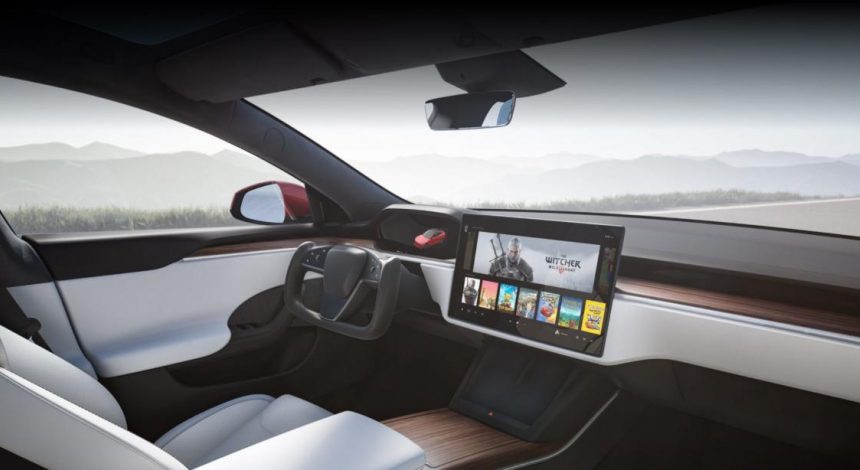 Tesla оновила Model S – тепер в машині можна грати в Cyberpunk 2077