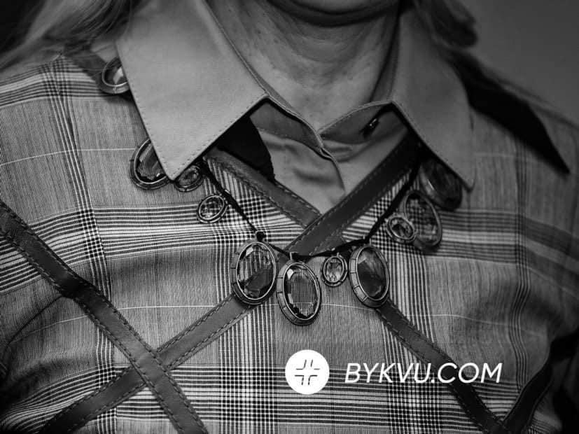 Тимошенко у новому вбранні / фото facebook.com/yan.dobronosov Тимошенко у новому вбранні / фото facebook.com/yan.dobronosov
