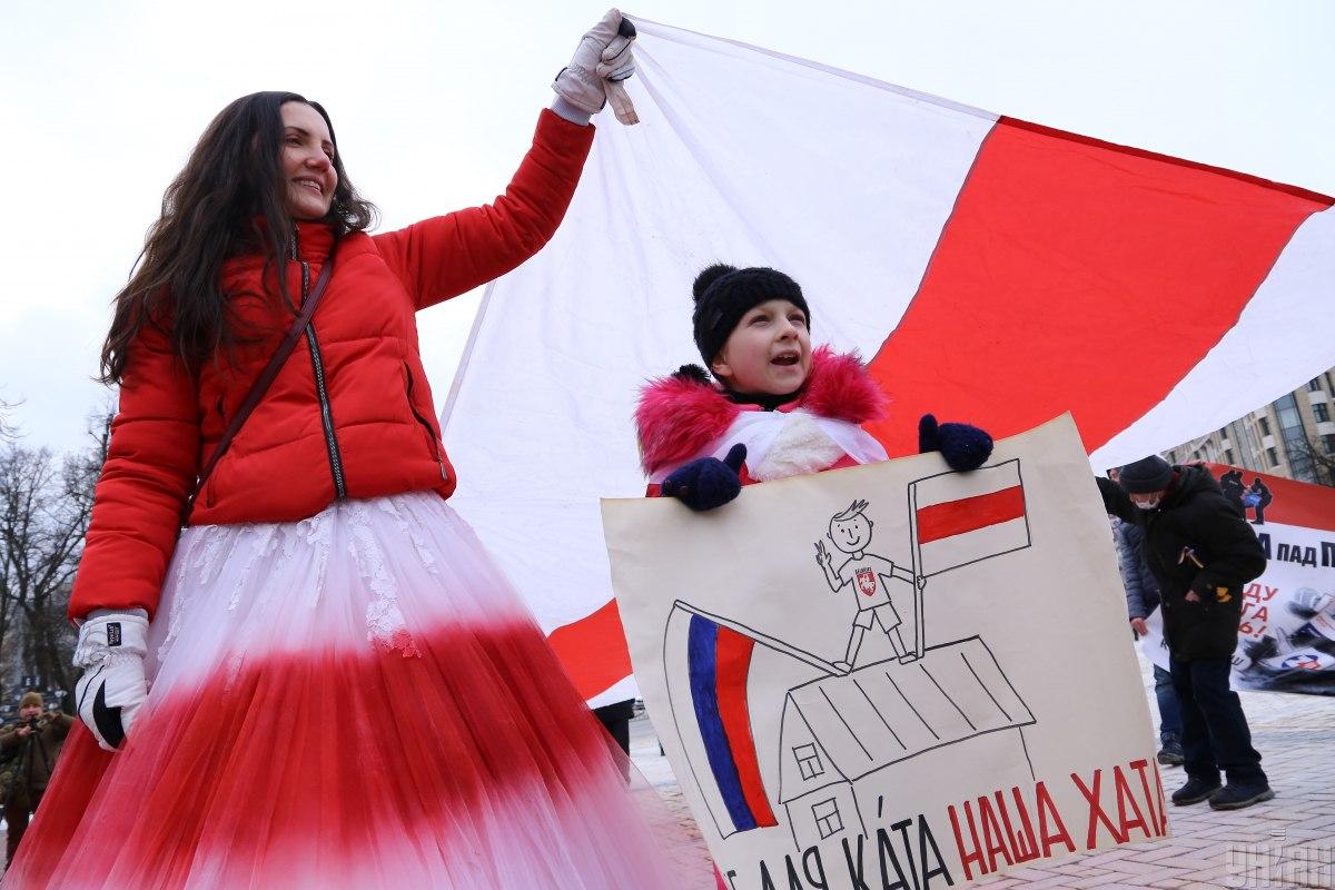 В Білорусі переслідують противниць Лукашенка / УНІАН В Білорусі переслідують противниць Лукашенка / УНІАН