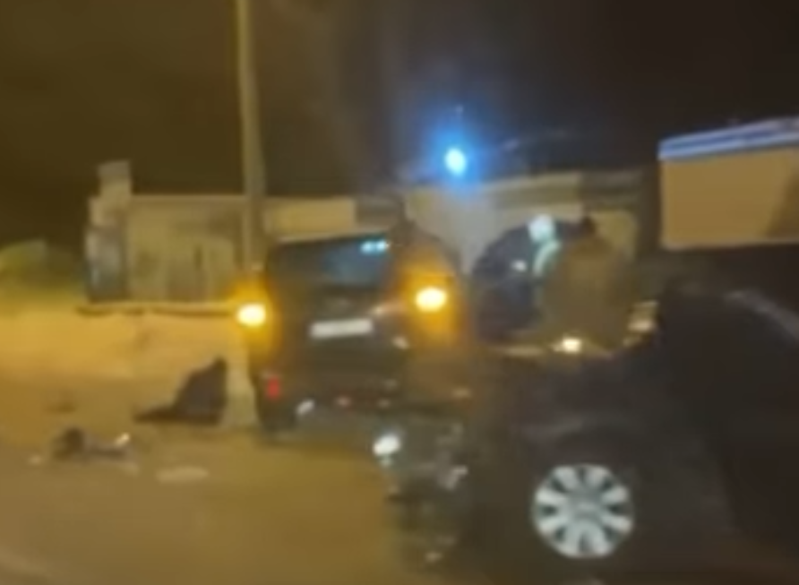 ДТП возле "Сырца" / скриншот видео ДТП возле "Сырца" / скриншот видео