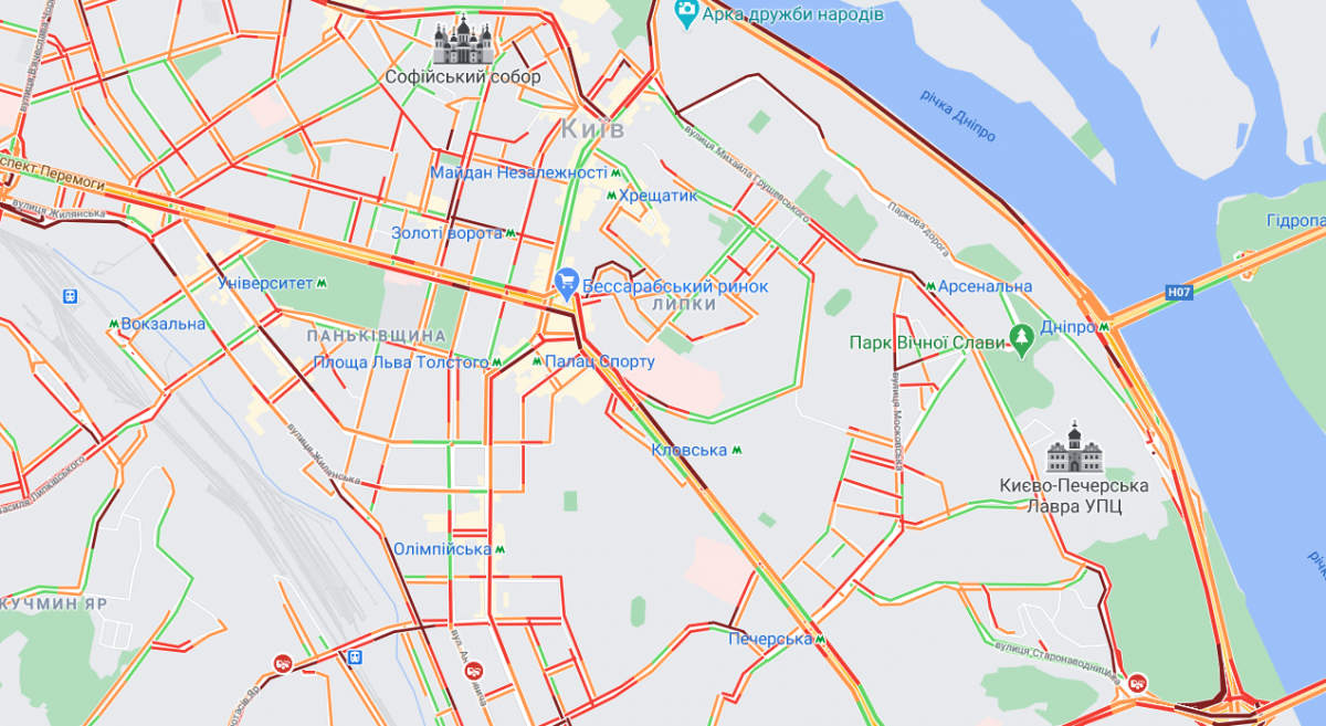 Багато вулиць заблоковано / Google Maps Багато вулиць заблоковано / Google Maps