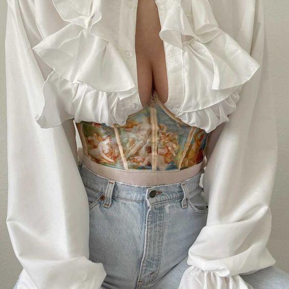 Стильный корсет / pinterest.com Стильный корсет / pinterest.com