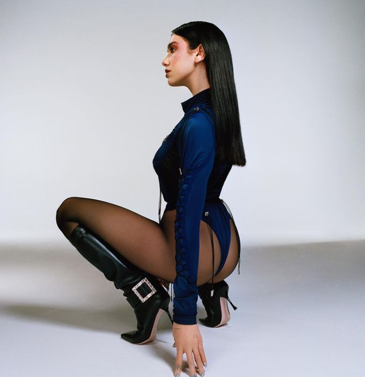 Певица восхитила сеть / instagram.com/dualipa Певица восхитила сеть / instagram.com/dualipa