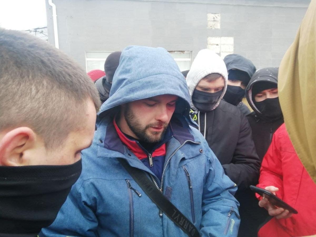 Кива объяснил, почему собрал вооруженных спортсменов в центре Киева / nationalcorps.org Кива объяснил, почему собрал вооруженных спортсменов в центре Киева / nationalcorps.org