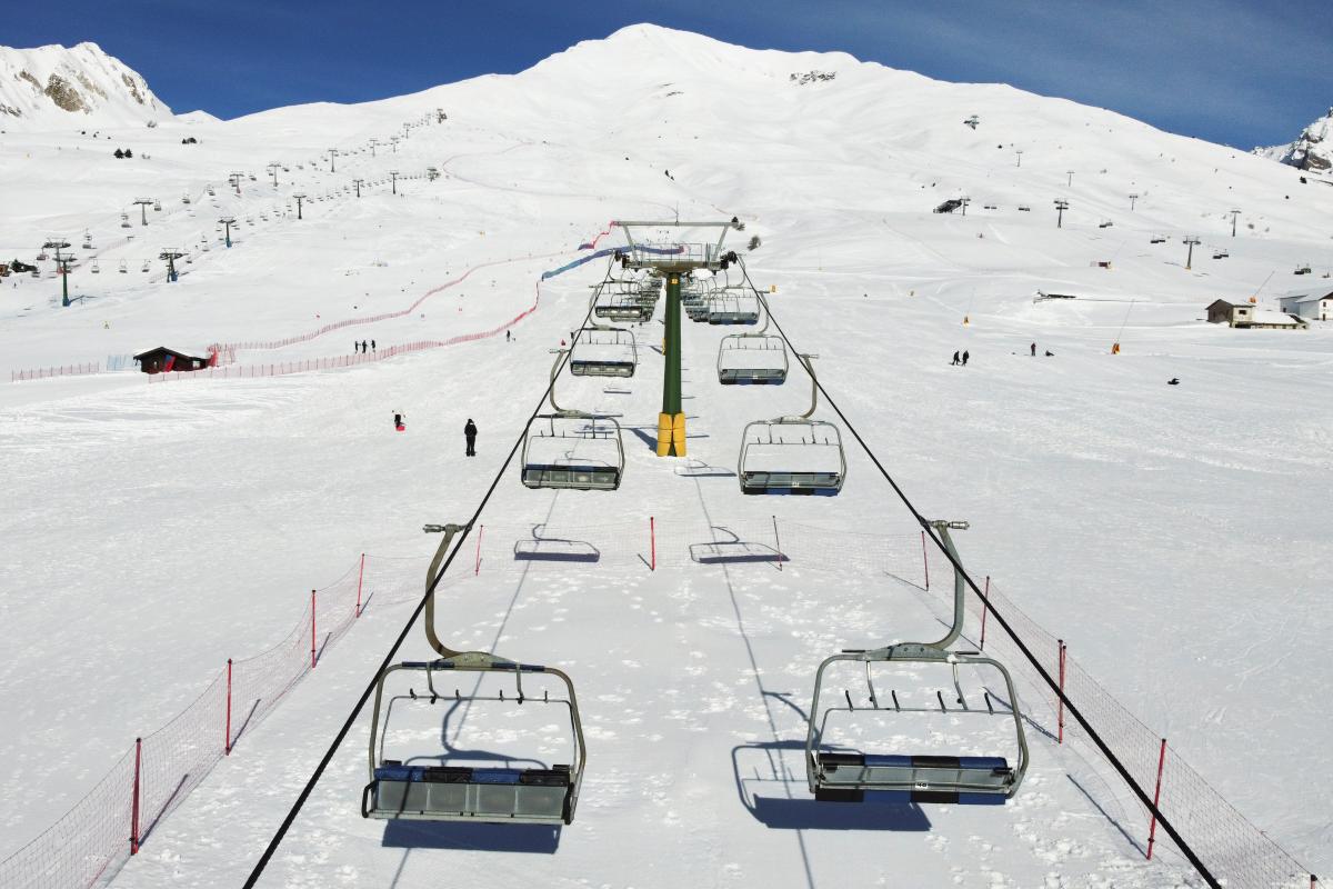 Правительство пообещало компенсации для операторов горнолыжных курортов / фото REUTERS