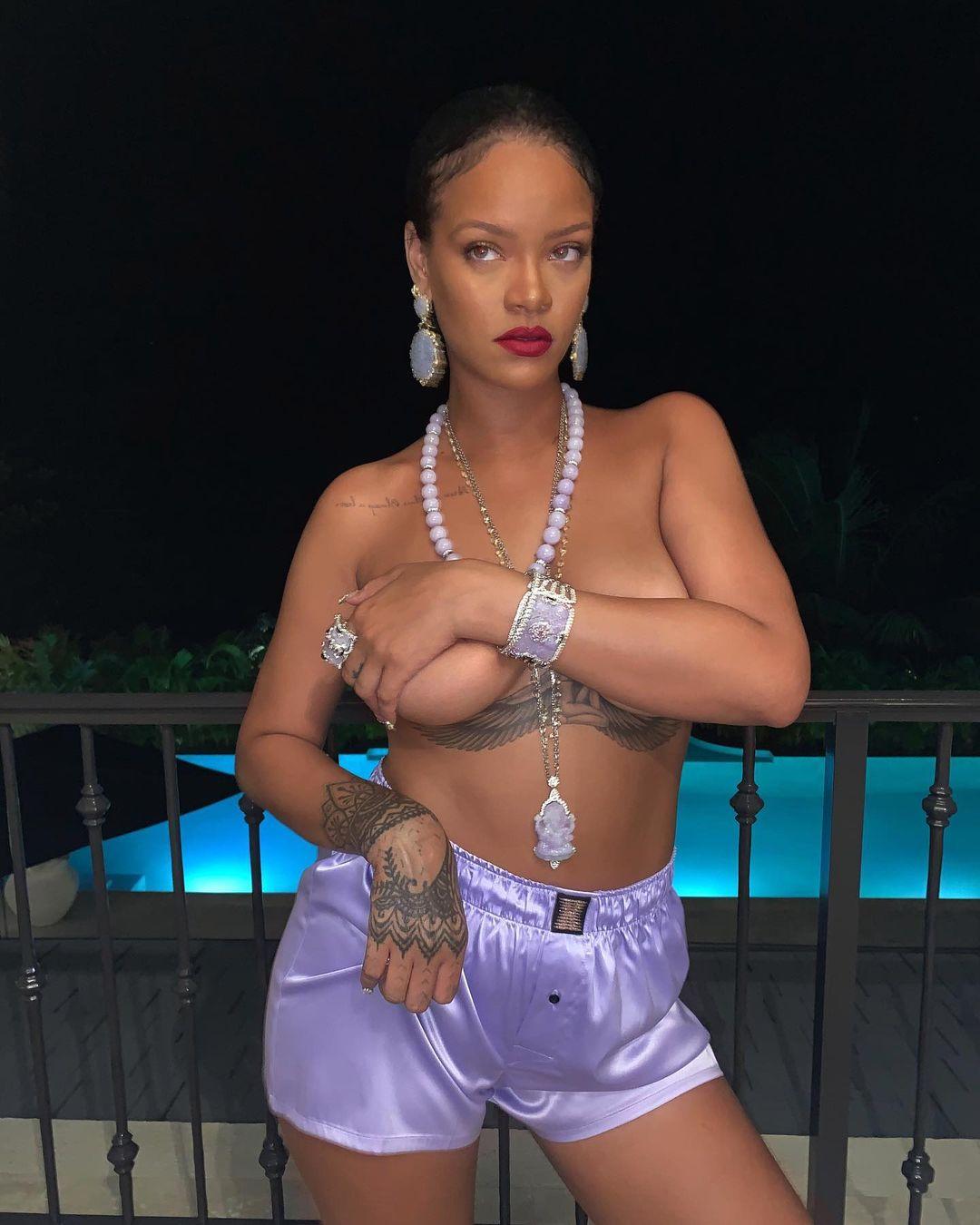 Співачка захопила мережу / instagram.com/badgalriri Співачка захопила мережу / instagram.com/badgalriri