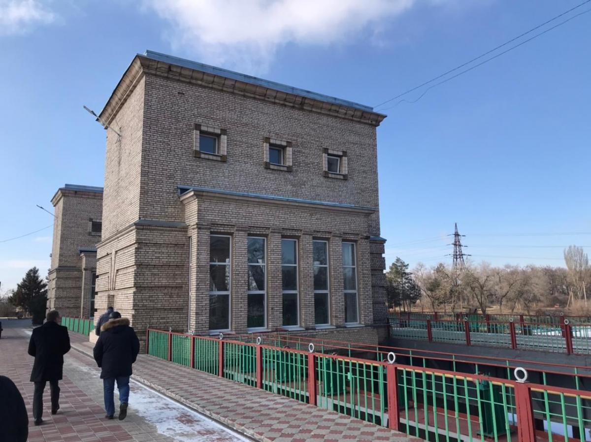 Вода в Крим - Україна займеться укріпленням дамби, щоб унеможливити воду в Крим / facebook.com/ppu.gov.ua Вода в Крим - Україна займеться укріпленням дамби, щоб унеможливити воду в Крим / facebook.com/ppu.gov.ua