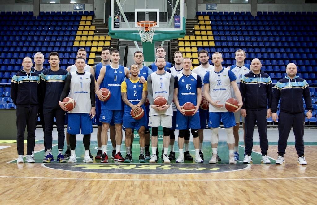 Тренування українців напередодні тріумфального матчу / фото ФБУ Тренування українців напередодні тріумфального матчу / фото ФБУ