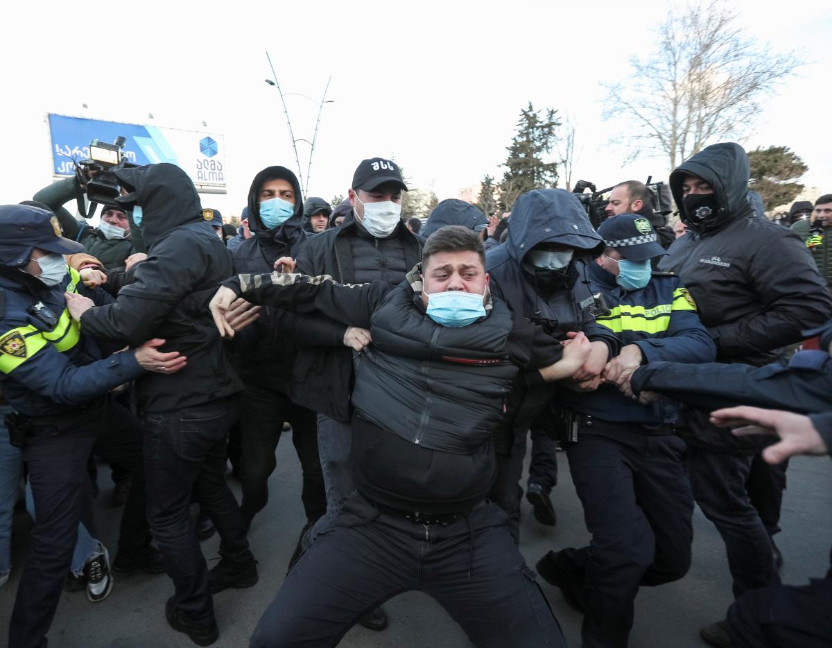 Ника Мелия - оппозиция Грузии объявила начало постоянных протестов в стране / Фото: REUTERS Ника Мелия - оппозиция Грузии объявила начало постоянных протестов в стране / Фото: REUTERS