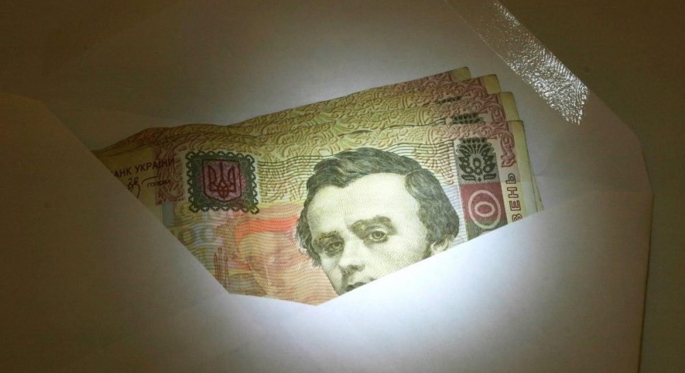 Долги за больничные и декретные. Когда ждать выплат