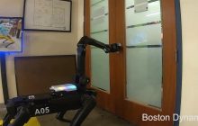 Может рисовать и сажать цветы: Boston Dynamics усовершенствовала своего робопса (видео)