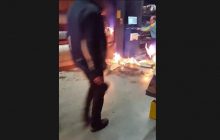 В сети появилось видео первых минут пожара в "Эпицентре" под Николаевом