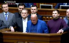 ОПЗЖ инициирует импичмент Зеленскому из-за санкций против каналов соратника кума Путина