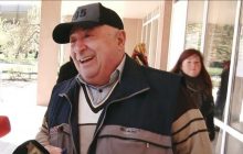 "Может, я не понимаю демократию": отец Зеленского прокомментировал решение о запрете телеканалов Медведчука