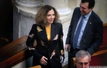 Нардеп от ОПЗЖ показала в Раде ультрамодный "лук"